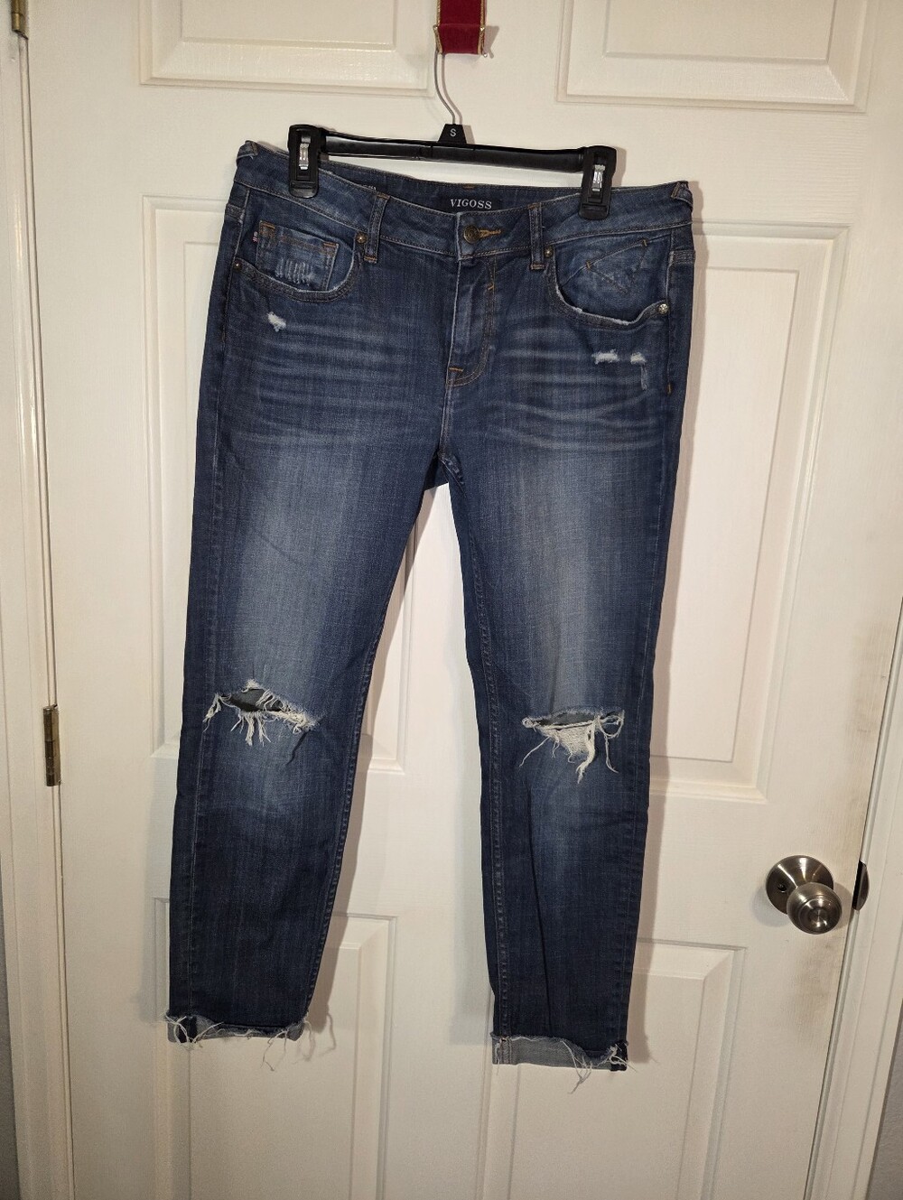 Vigoss Chelsea Skinny Distressed Jeans Size 31/27